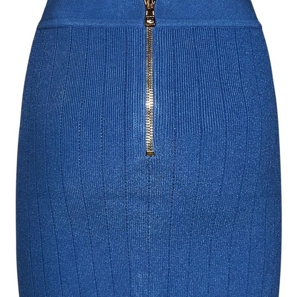 Balmain - Picture 1 of 2